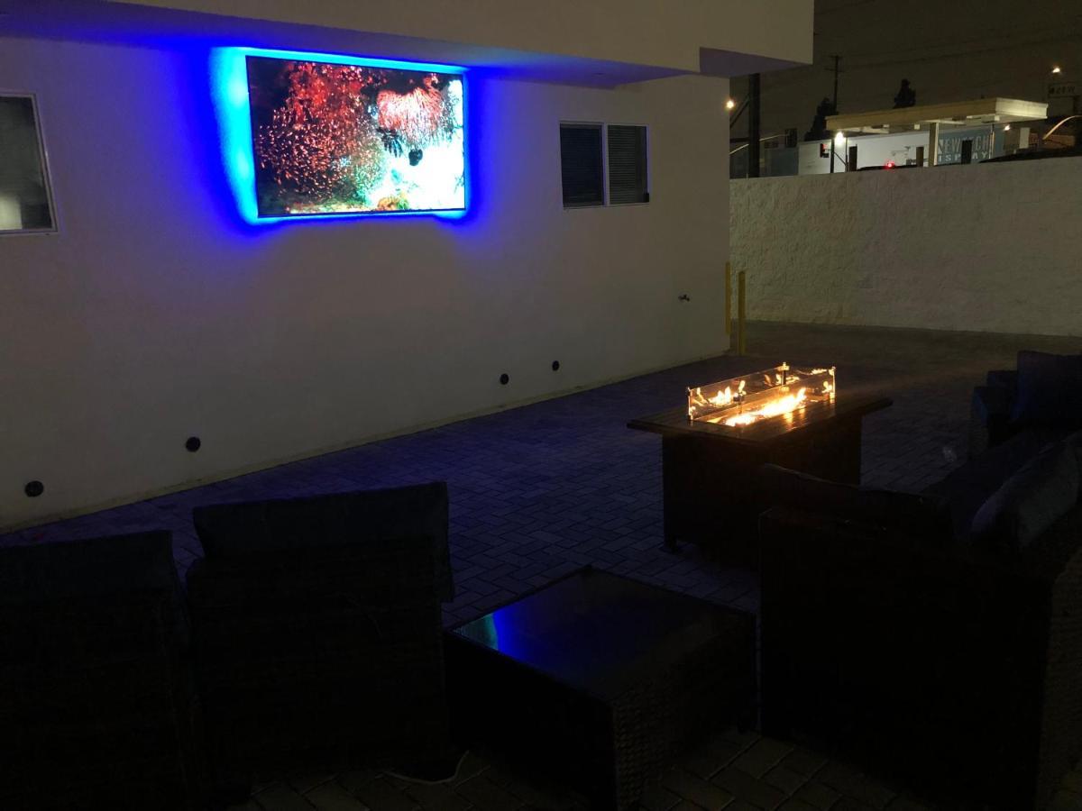 Podlife Los Angeles Exterior photo